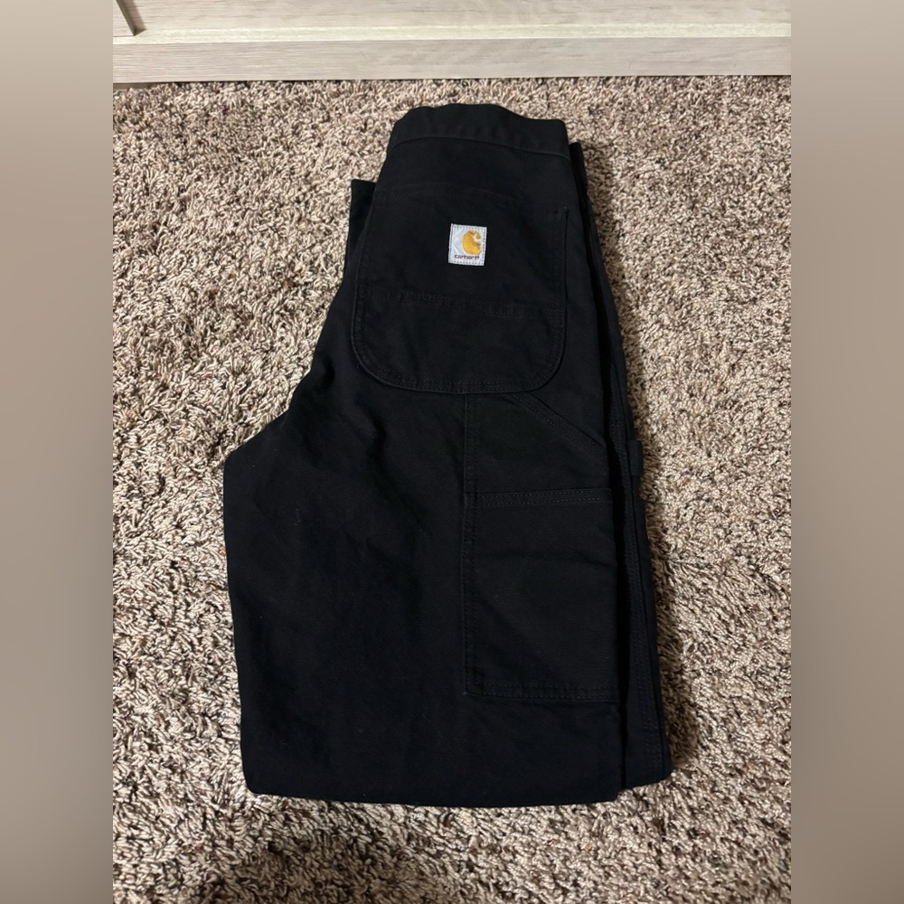 Men’s carhartt double knees.
